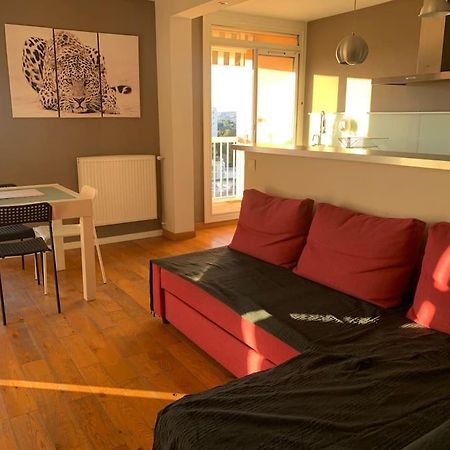 Residentiel Avec Parking Gratuit Lejlighed Marseille Eksteriør billede